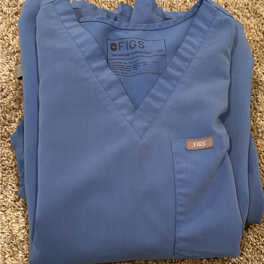 Figs ceil blue scrub set xs top small bottoms